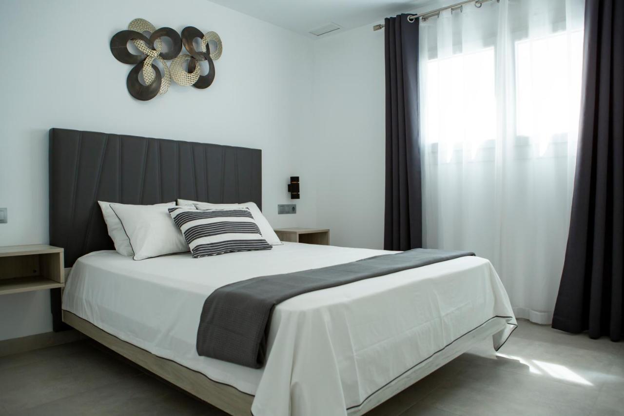 Apartamentos Aponiente Коніль-де-ла-Фронтера Екстер'єр фото
