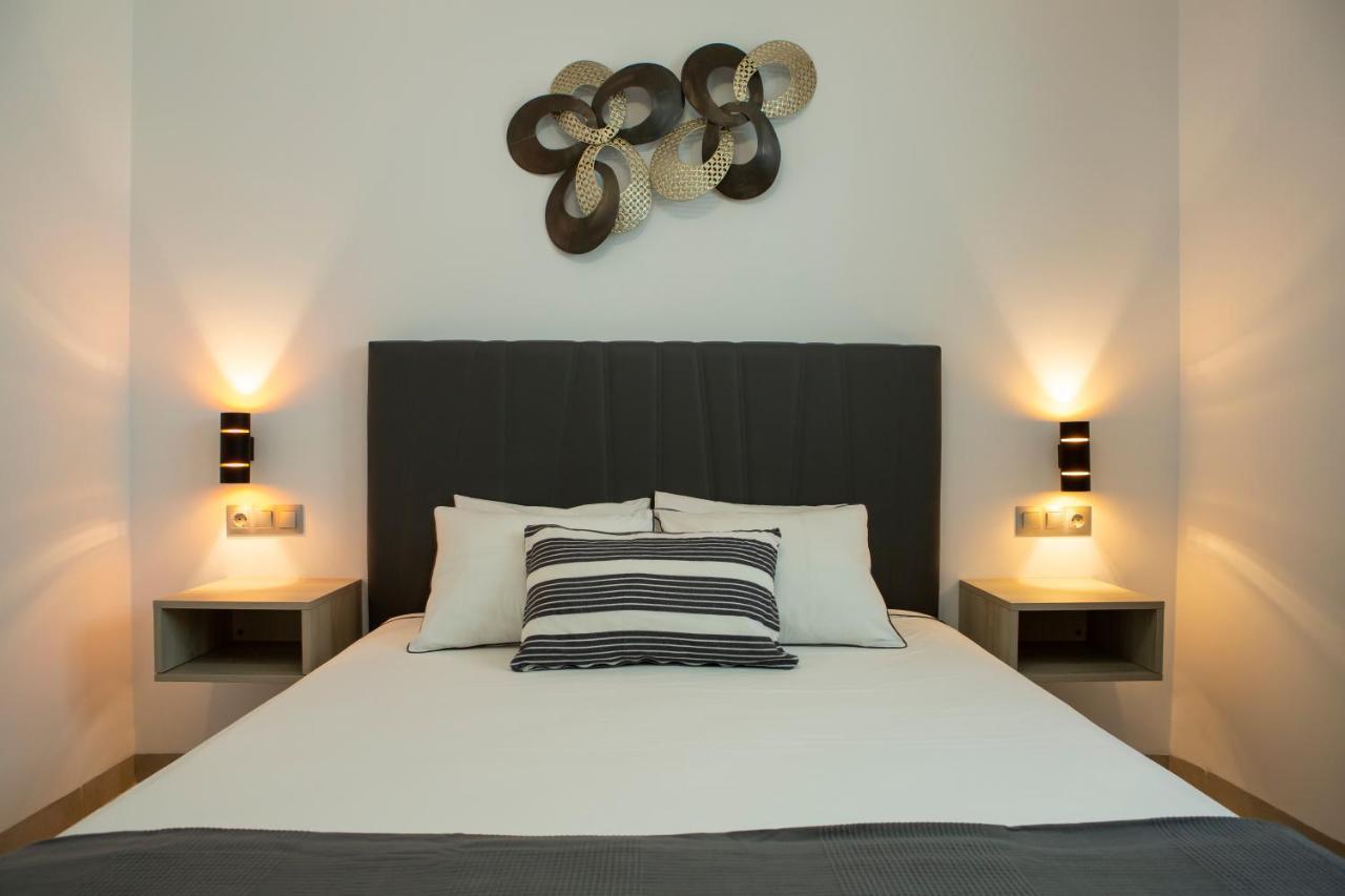 Apartamentos Aponiente Коніль-де-ла-Фронтера Екстер'єр фото